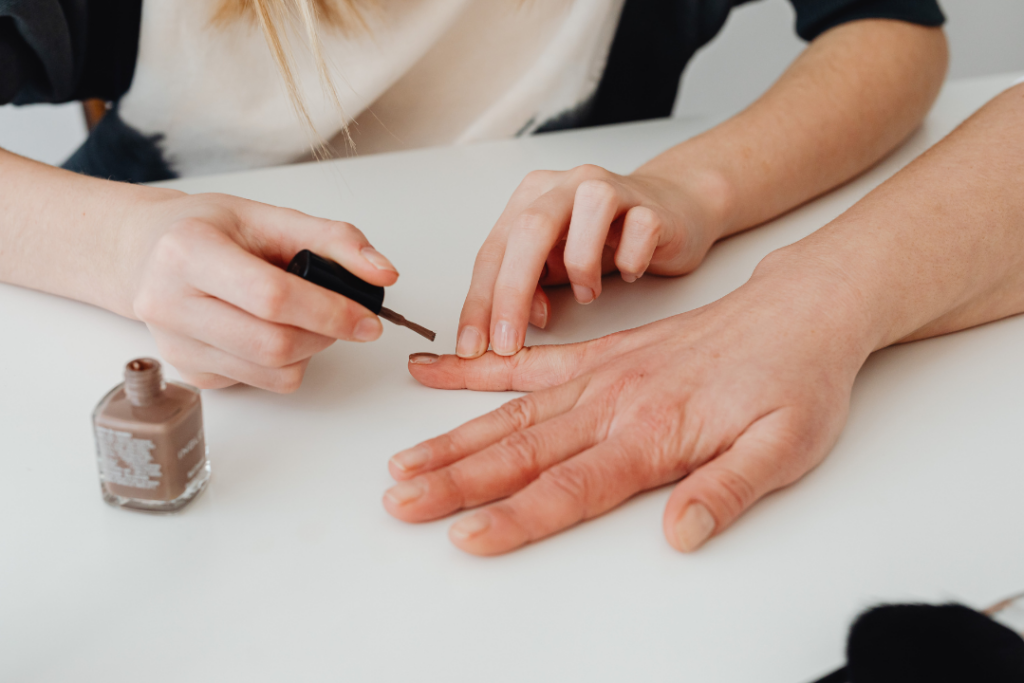 Curso de manicure vale a pena mesmo?